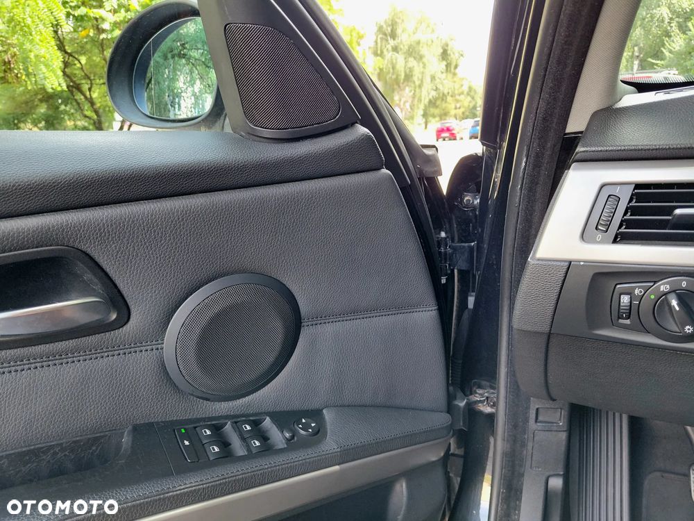 BMW Seria 3 - 23