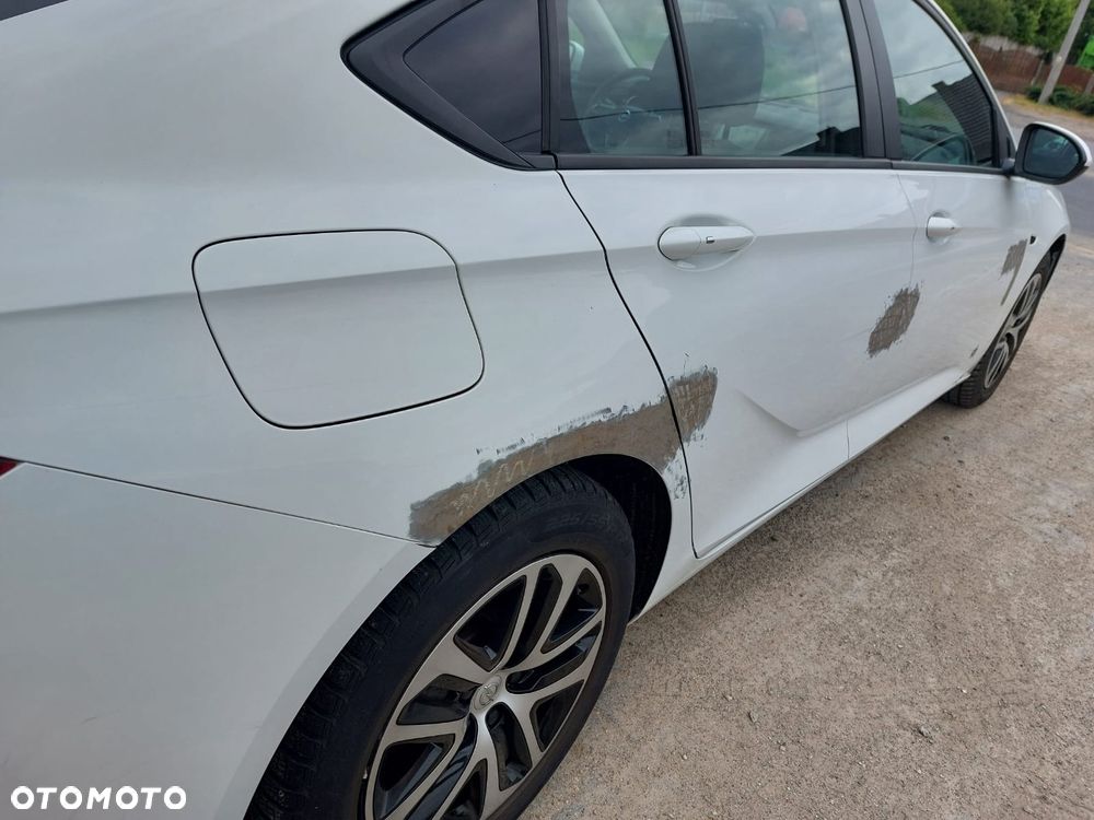 Opel Insignia - 13