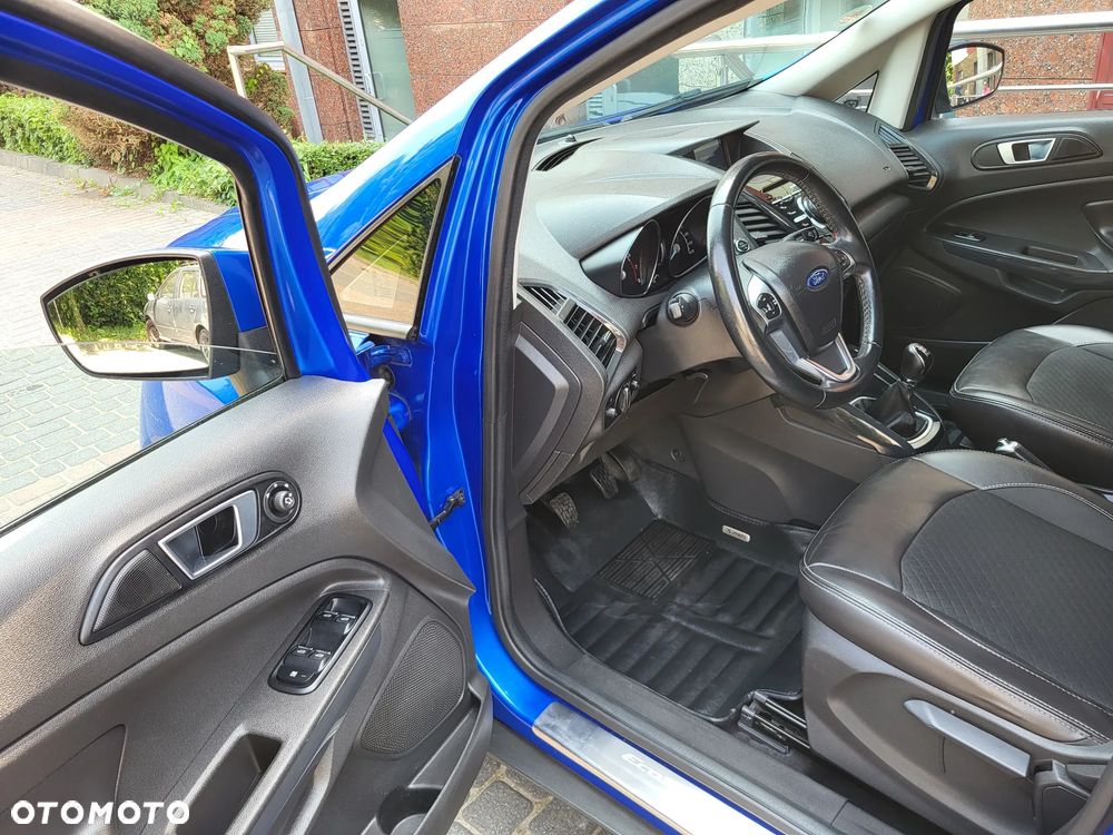 Ford EcoSport - 25