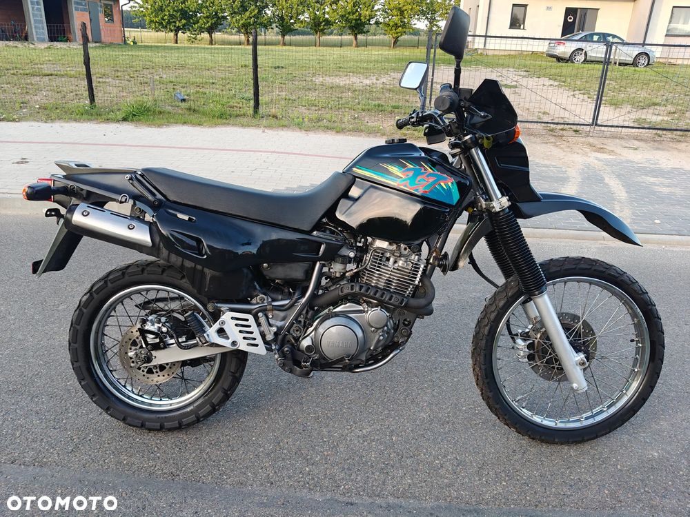 Yamaha XT - 3