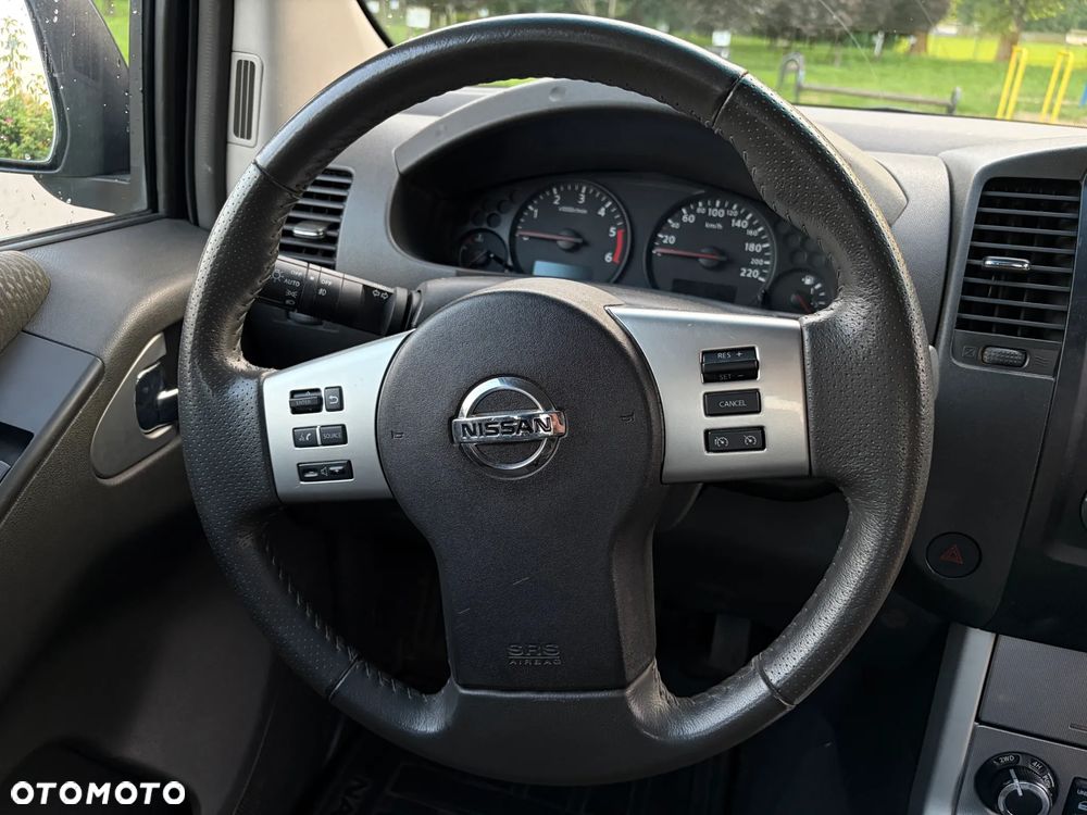 Nissan Navara DPF SE - 18