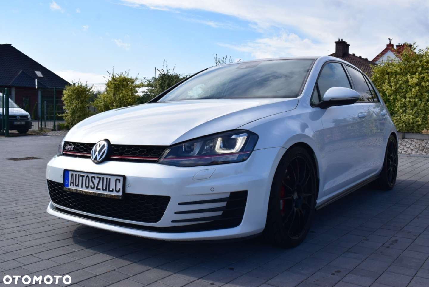 Volkswagen Golf - 4