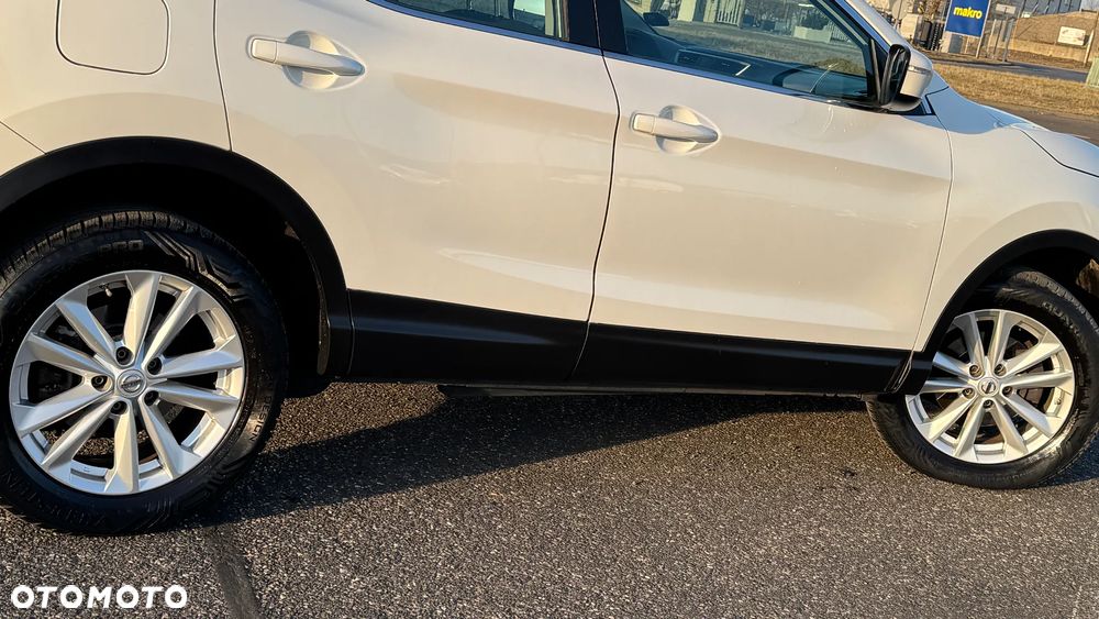 Nissan Qashqai 1.6 dCi DPF acenta - 11