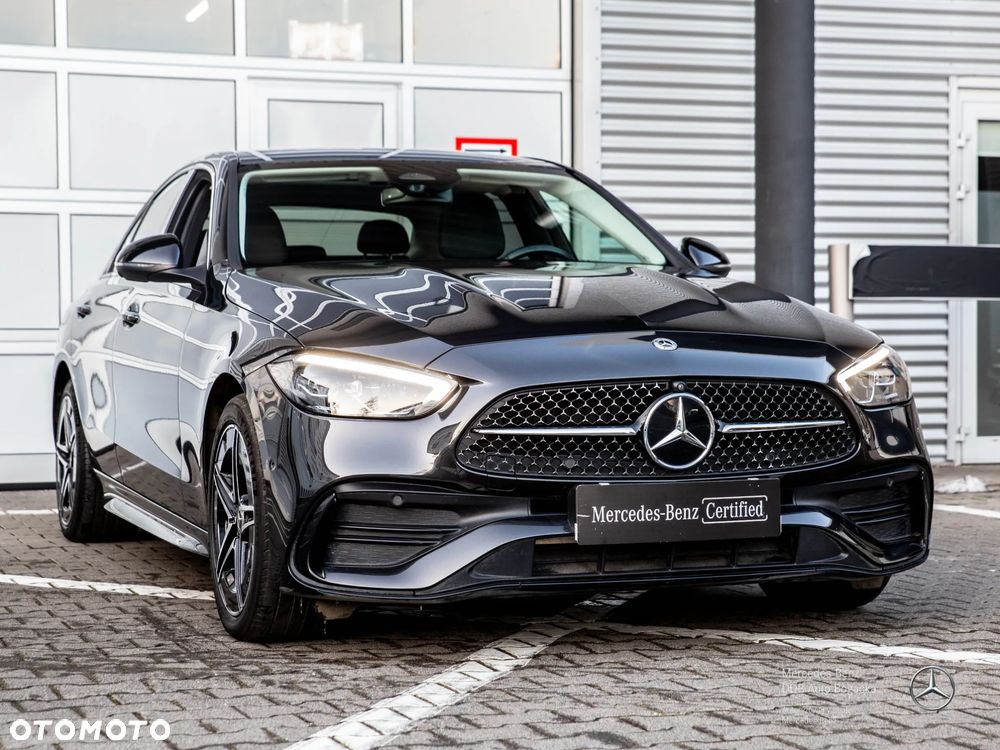 Mercedes-Benz Klasa C 300 e PHEV AMG - 3