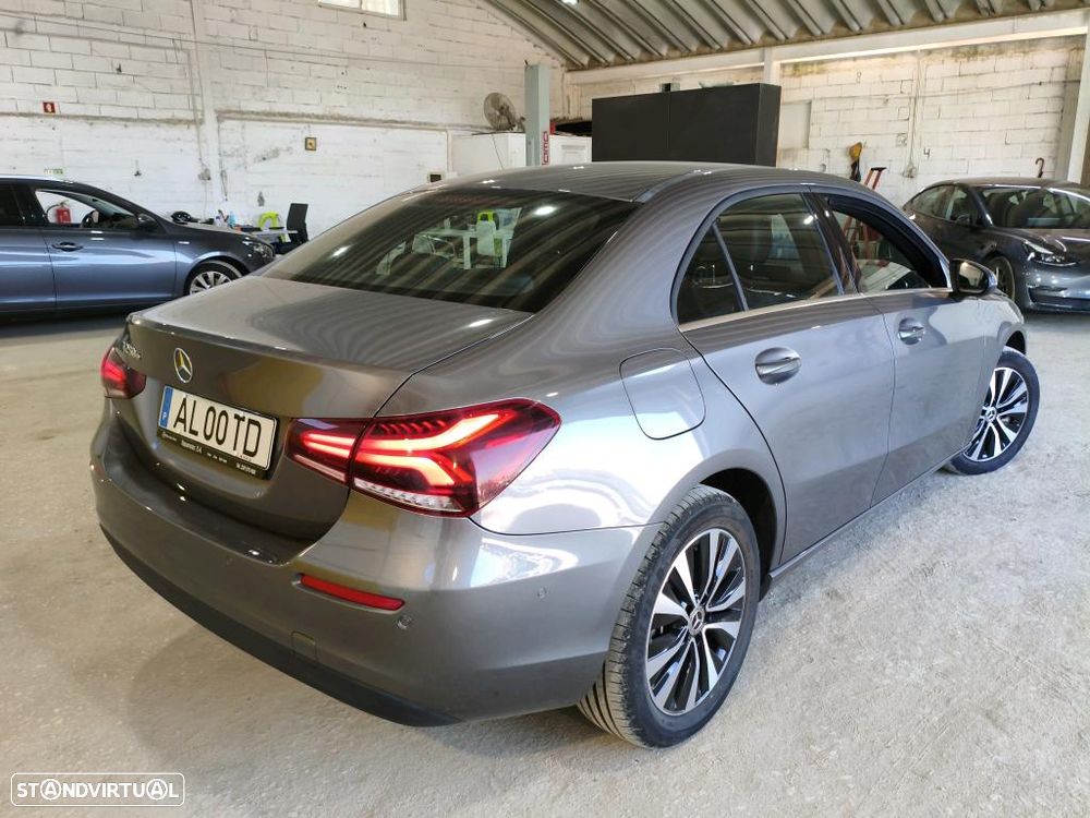 Mercedes-Benz A 250 e Style Plus - 4