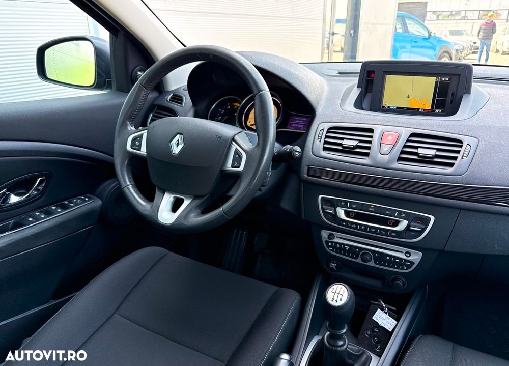 Renault Megane 1.5 dCI Privilege - 8