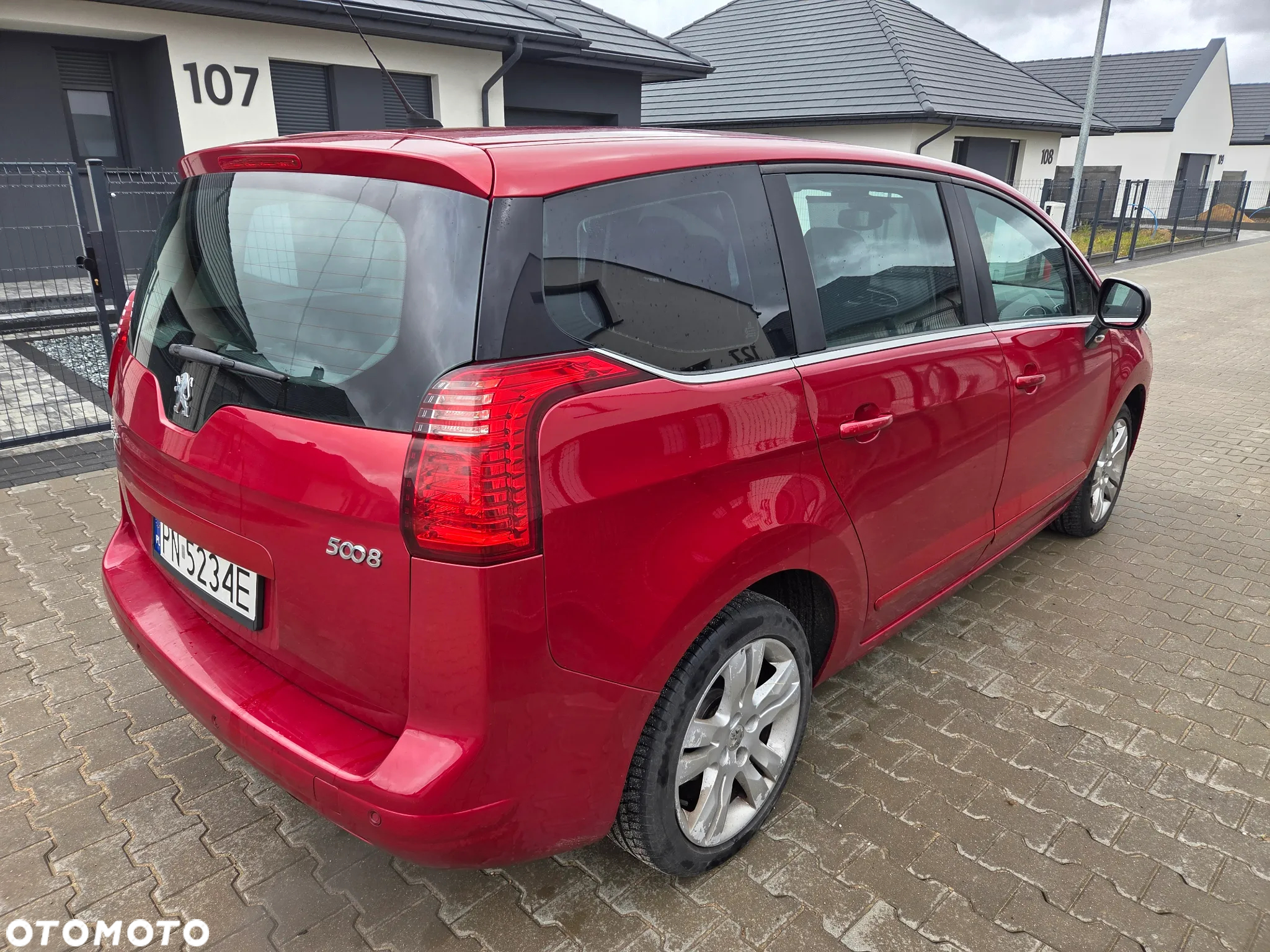 Peugeot 5008 - 3