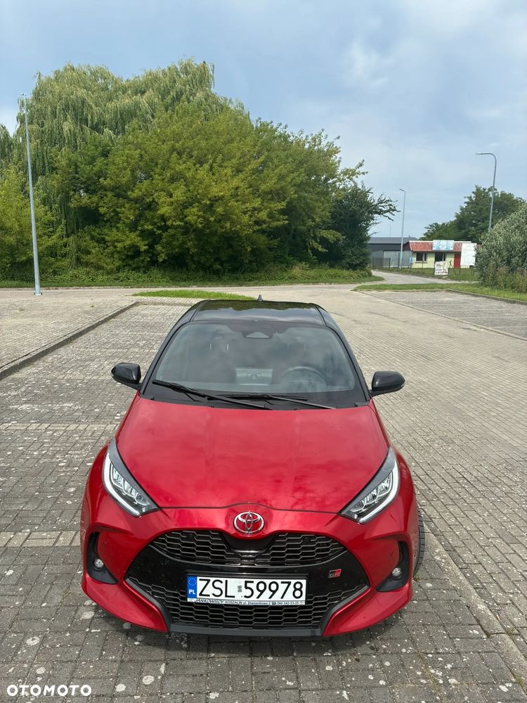 Toyota Yaris Hybrid 1.5 GR Sport - 2