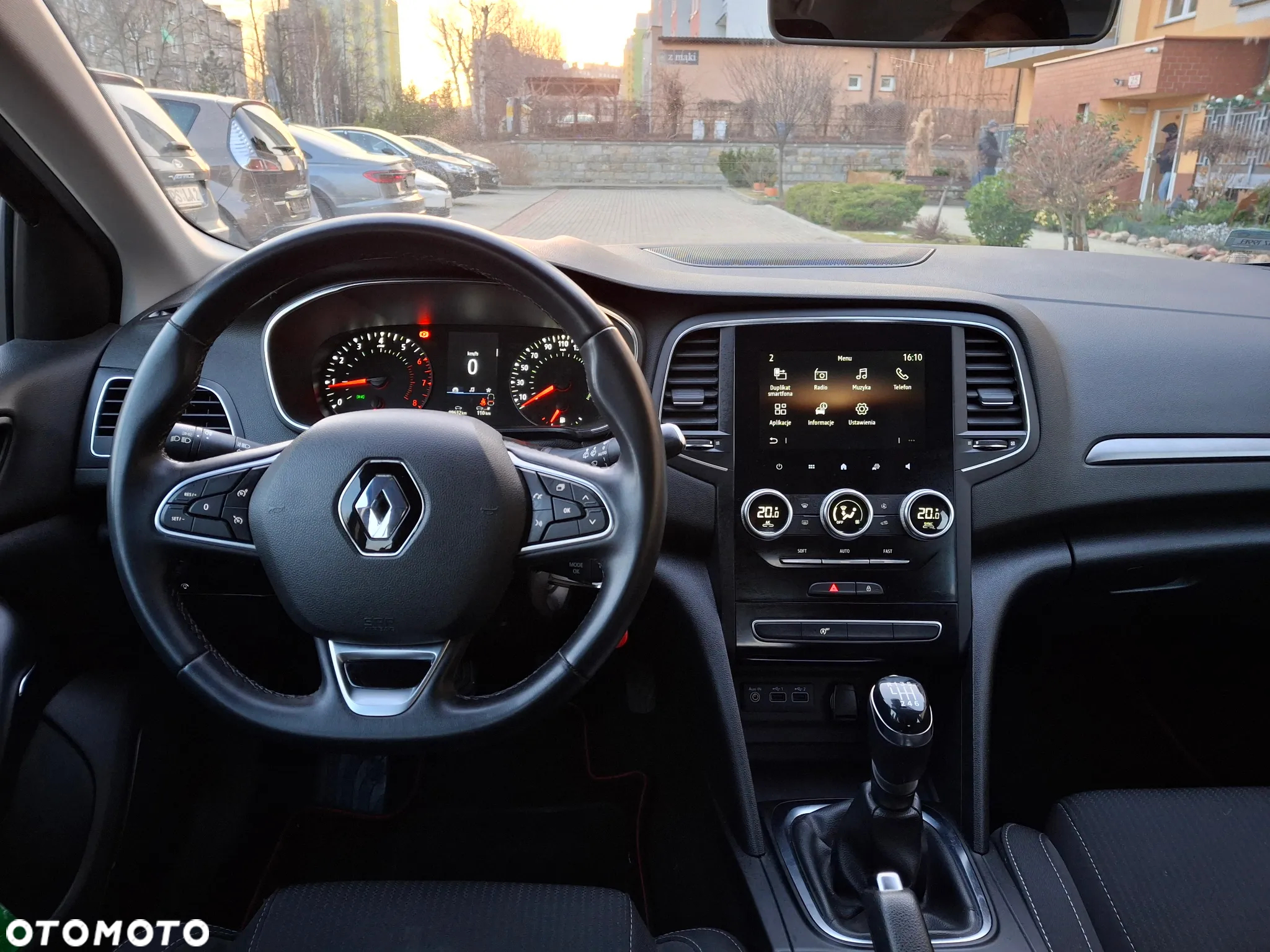 Renault Megane 1.3 TCe FAP Business - 23