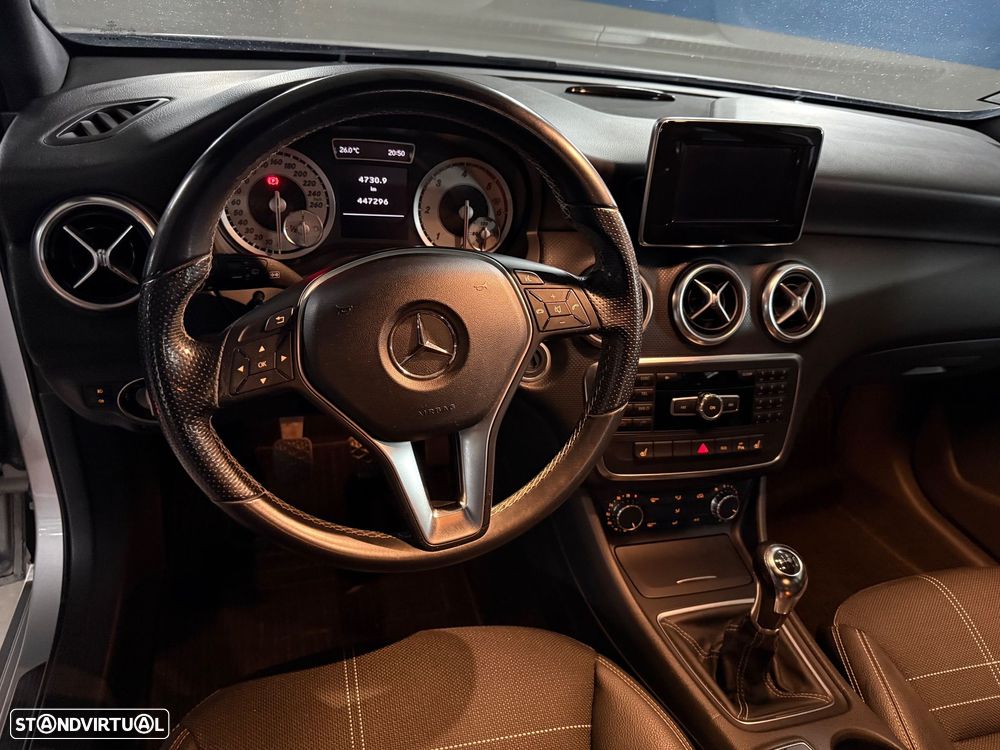 Mercedes-Benz A 200 CDI (BlueEFFICIENCY) Urban - 15