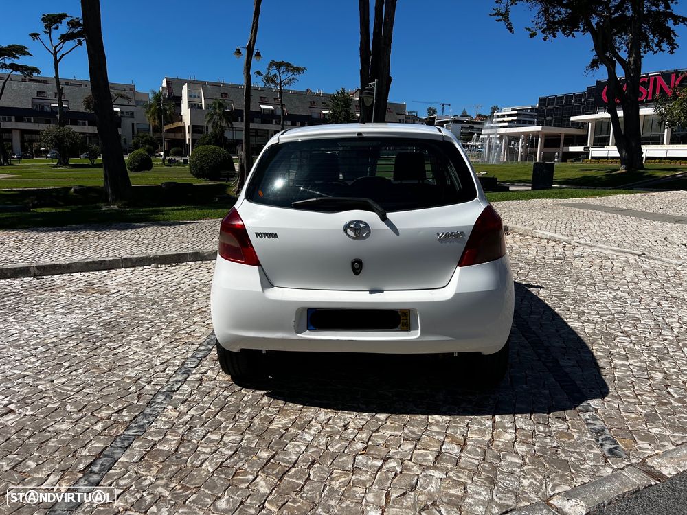 Toyota Yaris 1.4 D-4D - 6