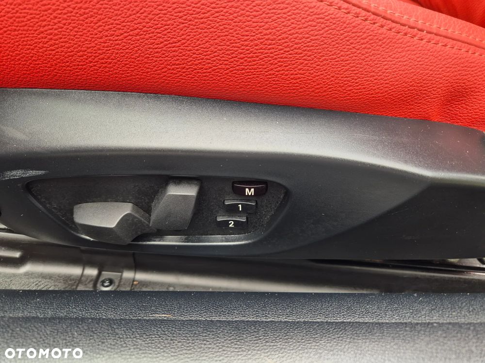 BMW Seria 3 320d DPF Edition Fleet Sport - 29