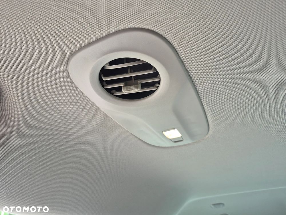 Chrysler Pacifica - 15