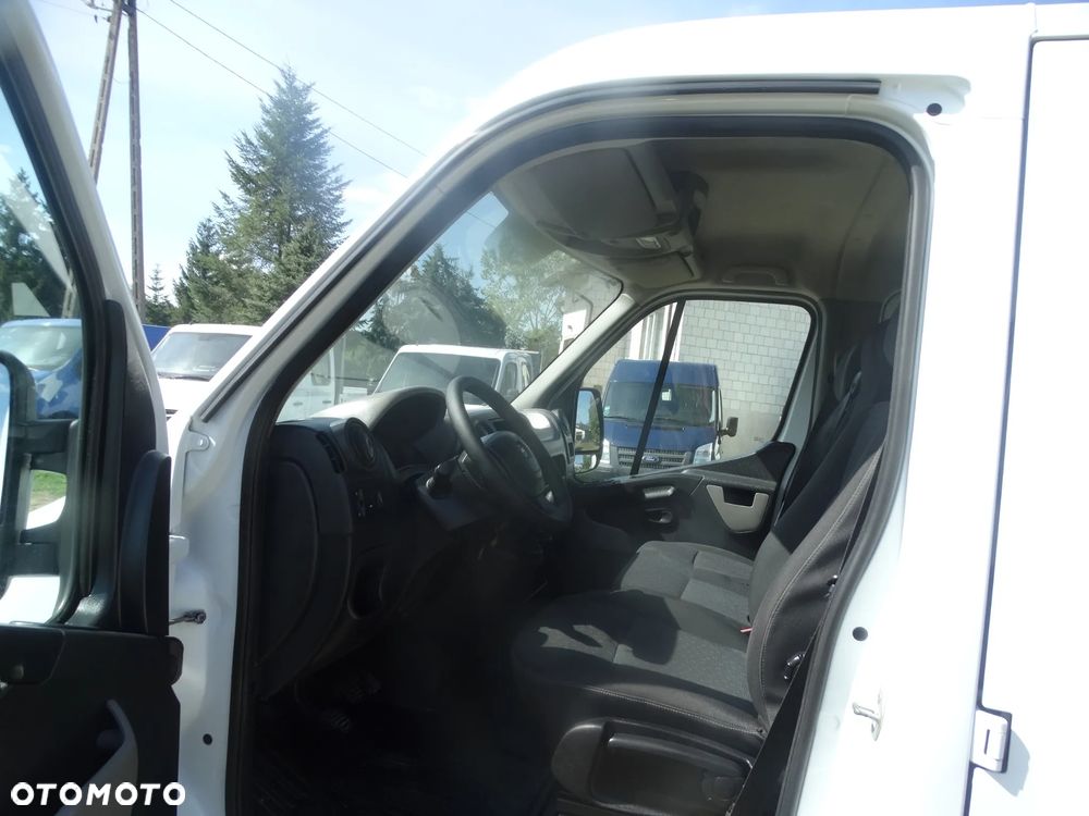 Opel Movano - 13