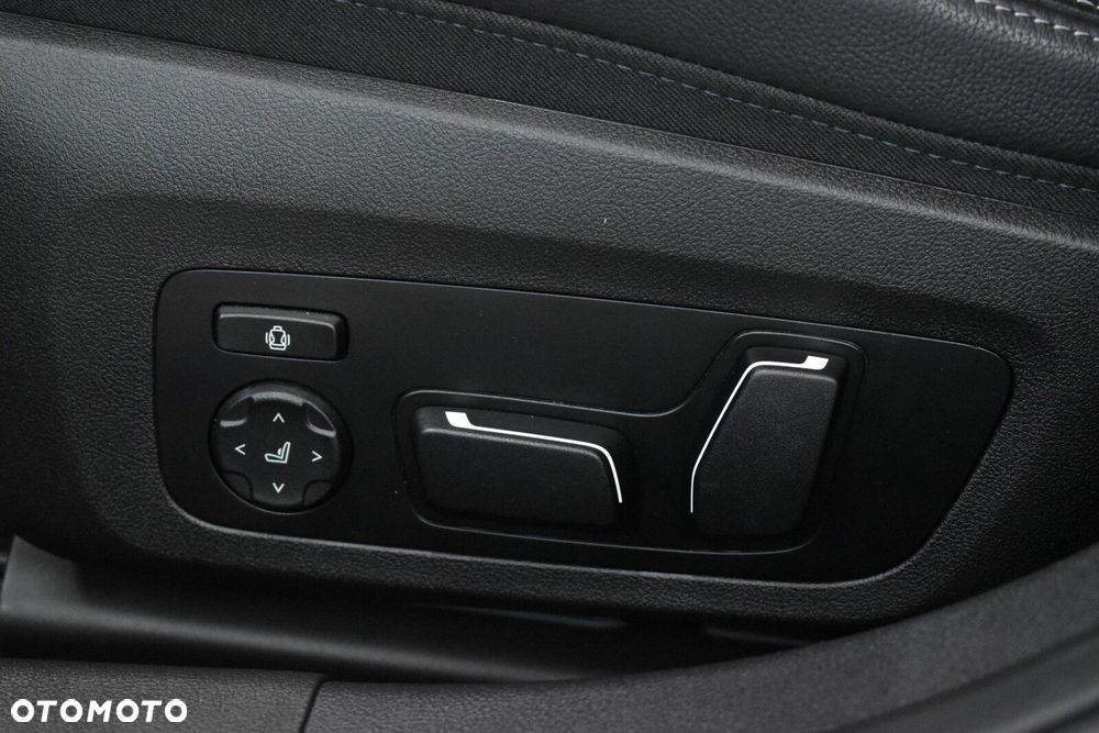 BMW Seria 3 - 13