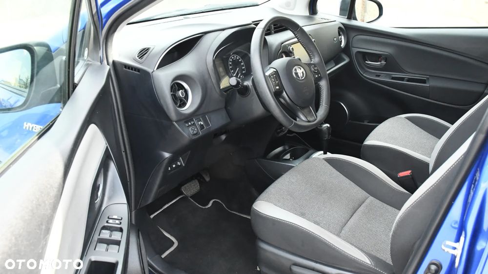 Toyota Yaris - 26