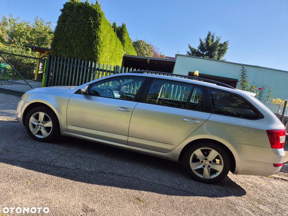 Skoda Octavia 1.6 TDI Ambition - 6