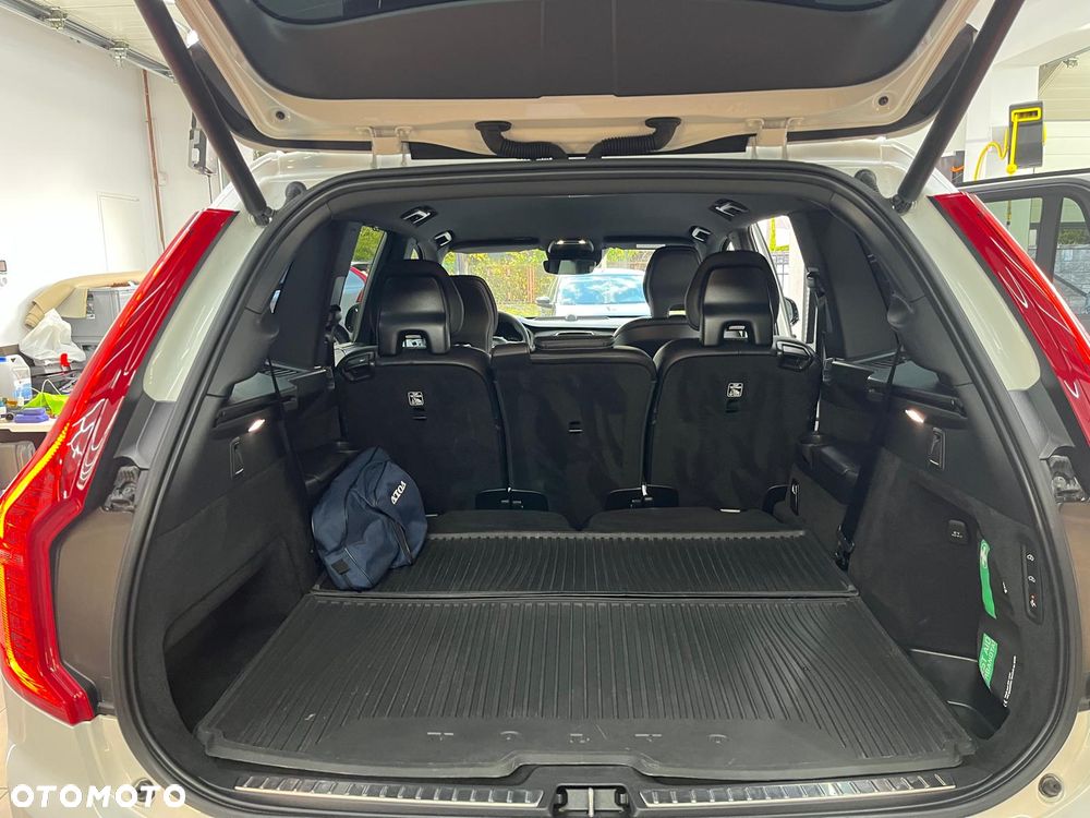 Volvo XC 90 B5 D AWD R-Design 7os - 9