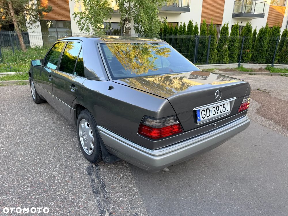 Mercedes-Benz W124 (1984-1993) - 5