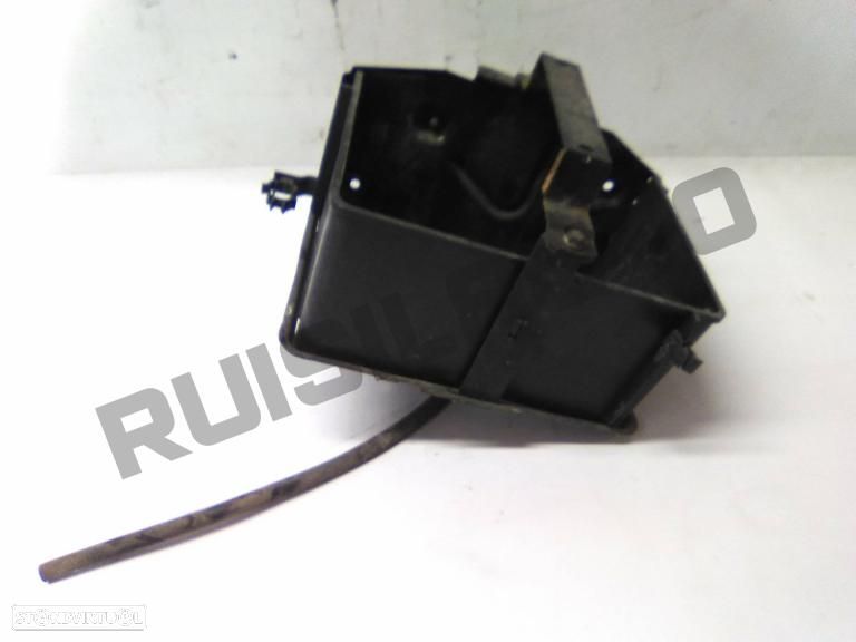 Caixa / Base De Bateria  Fiat Doblo I [2000_2010] 1.9 D - 1