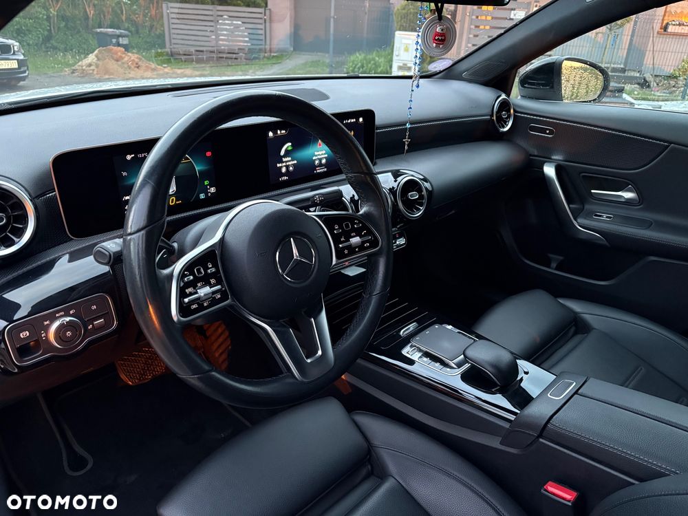 Mercedes-Benz Klasa A 200 7G-DCT Edition 19 - 13