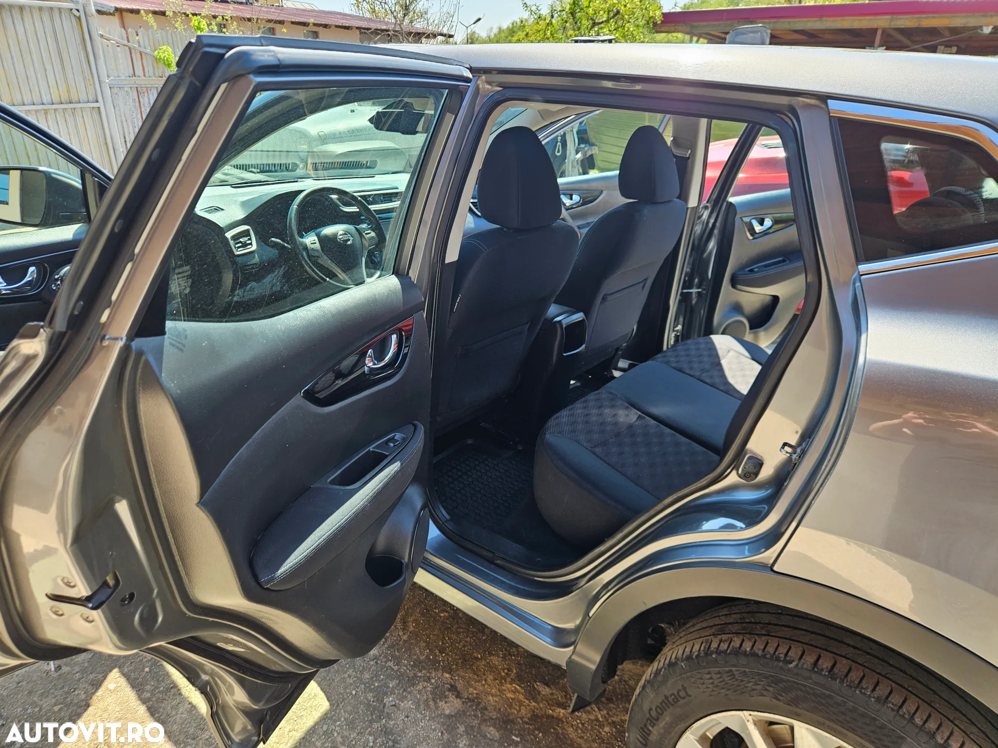 Nissan Qashqai - 12