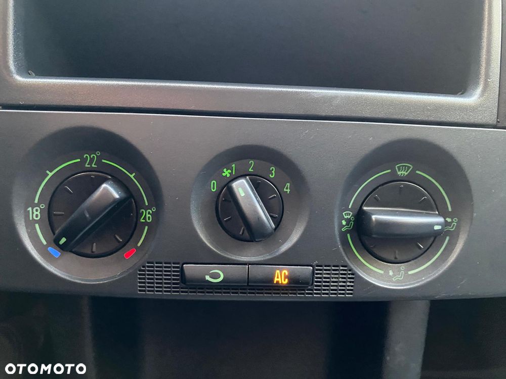 Skoda Fabia - 9