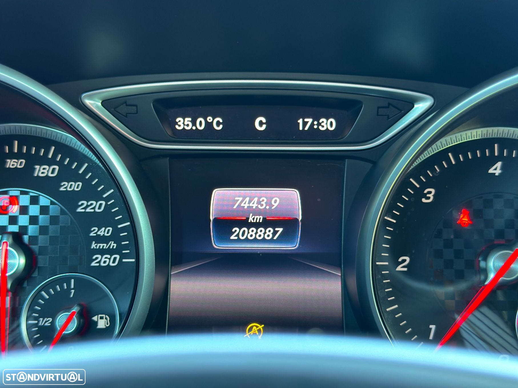 Mercedes-Benz A 180 - 21