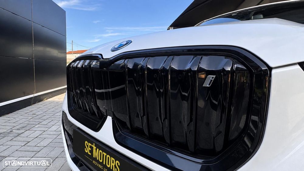 BMW iX1 xDrive30 Pack Desportivo M - 10