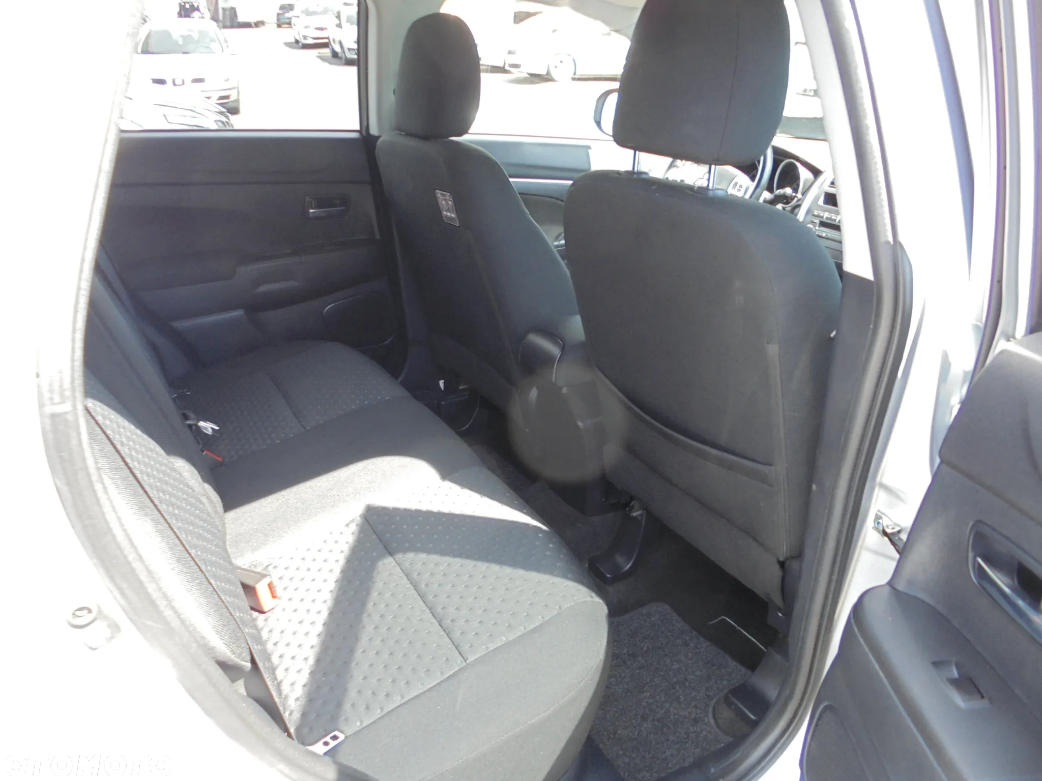 Mitsubishi ASX 1.8 DI-D 2WD Edition - 14