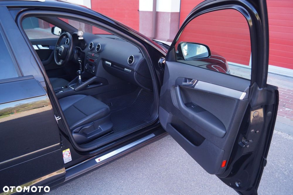Audi A3 Sportback - 30