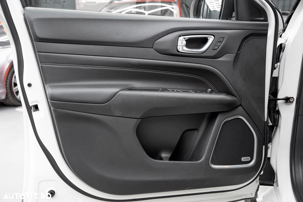 Jeep Compass 1.3T 4xe AT6 PHEV S - 37
