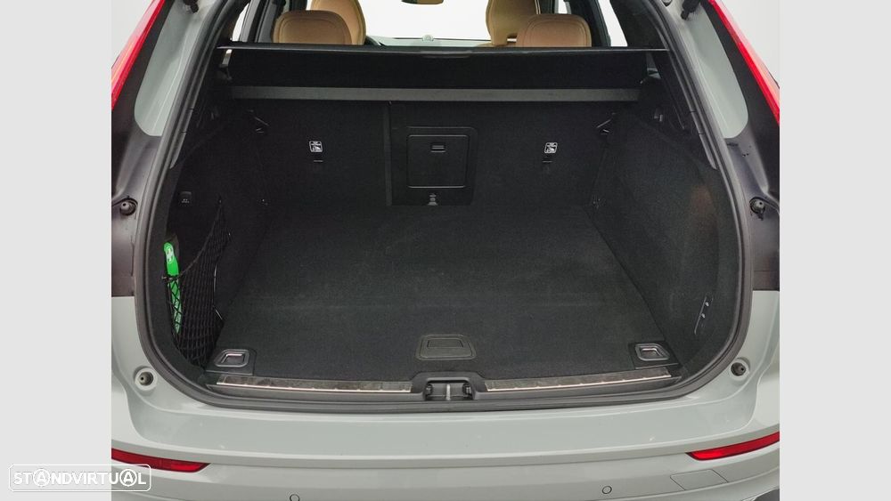 Volvo XC 60 2.0 T6 PHEV Ultimate Bright AWD - 15