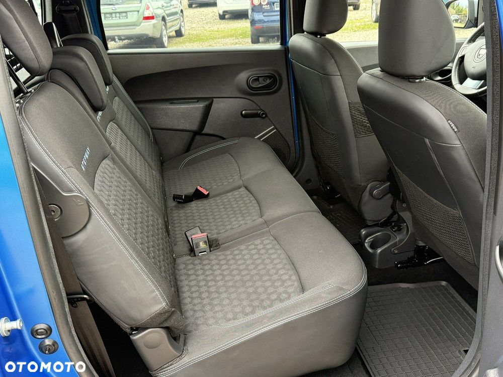Dacia Lodgy - 30