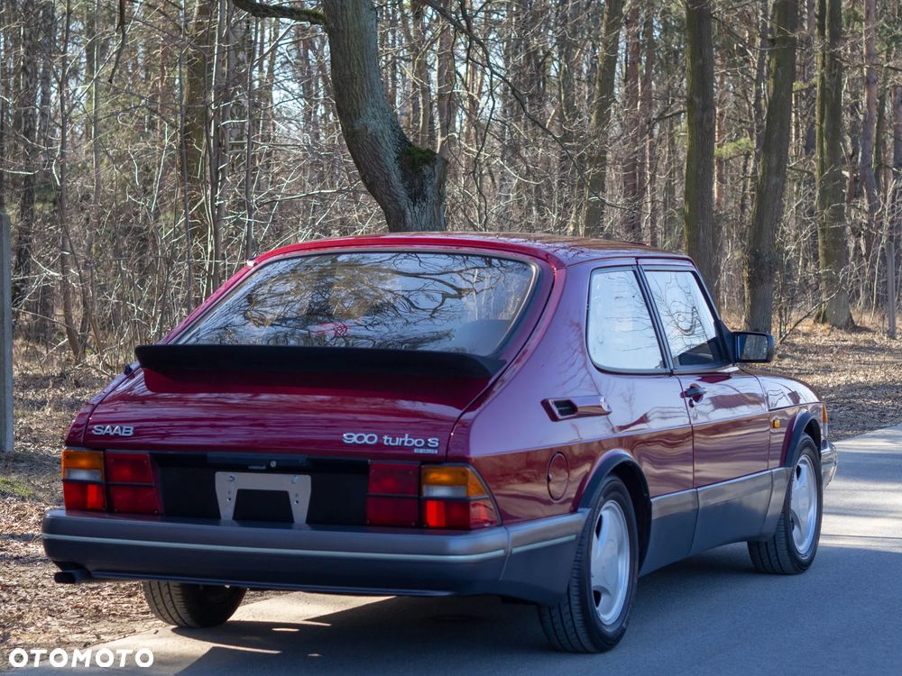 Saab 900 - 1