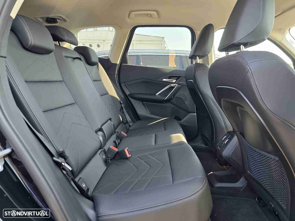 BMW iX1 eDrive20 xLine - 16