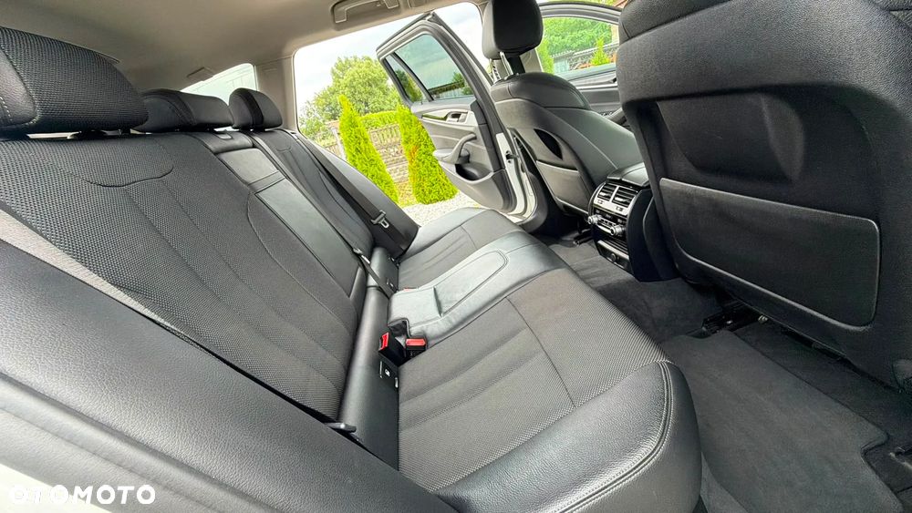 BMW Seria 5 520d xDrive Sport Line - 20