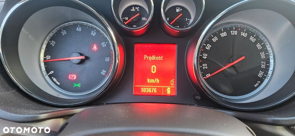 Opel Insignia 1.8 Design Edition - 8