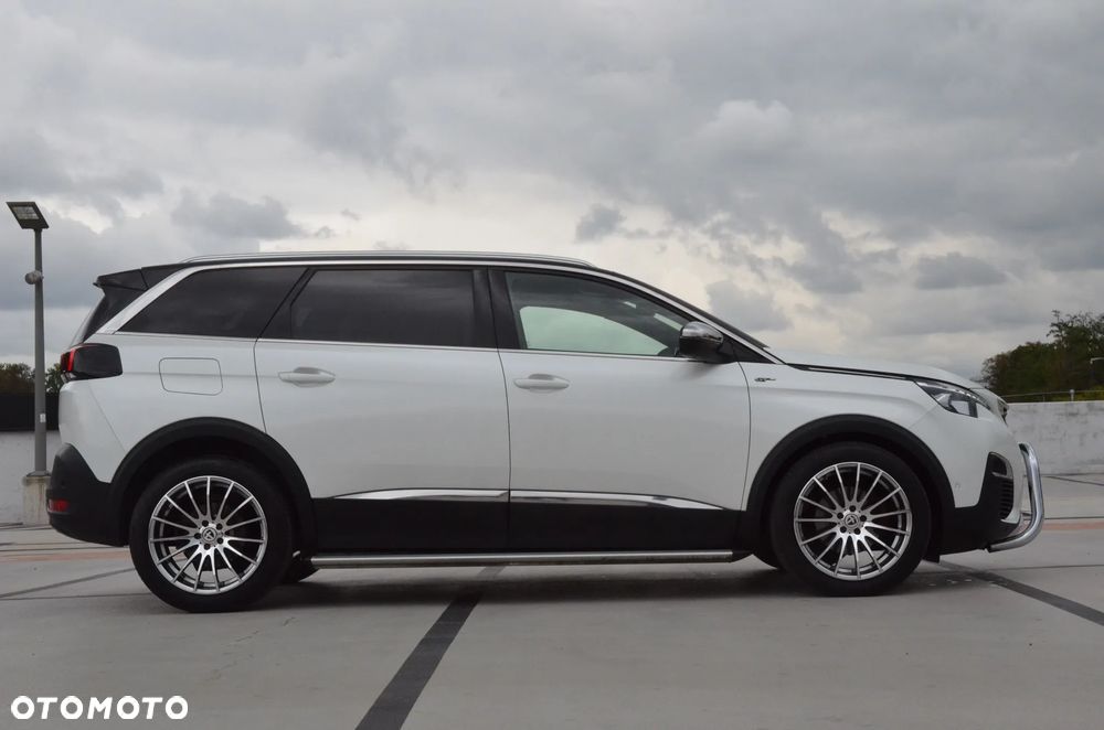 Peugeot 5008 - 16