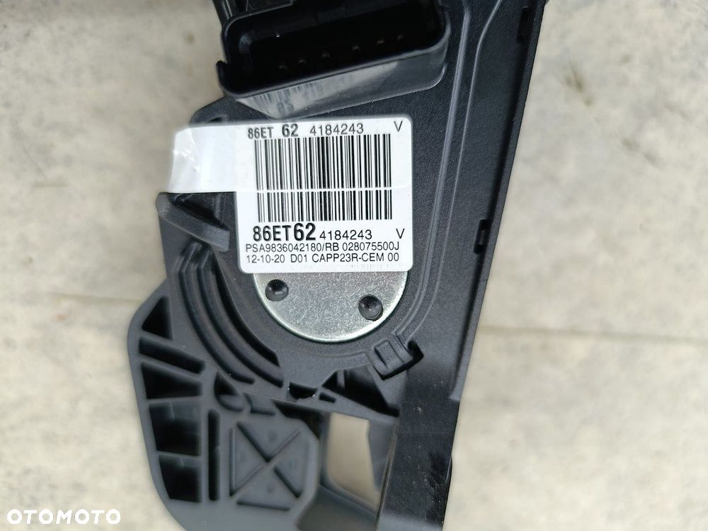 PEDAŁ GAZU, POTENCJOMETR OPEL GRANDLAND X 9836042180 028075500J 1.2 12V - 3