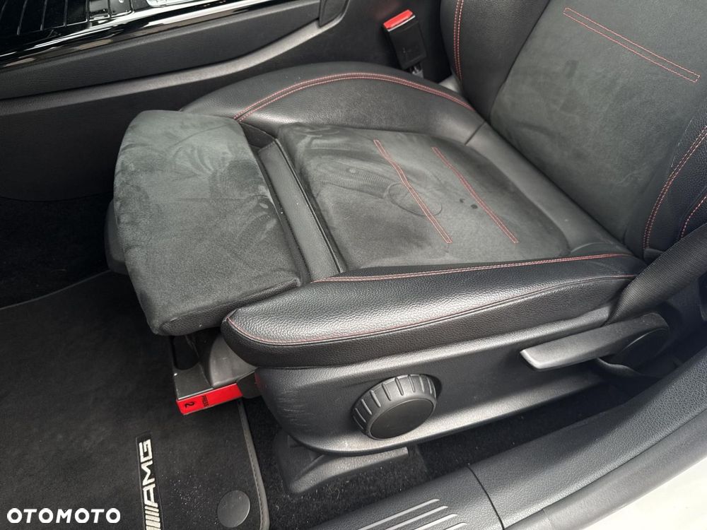 Mercedes-Benz CLA - 13