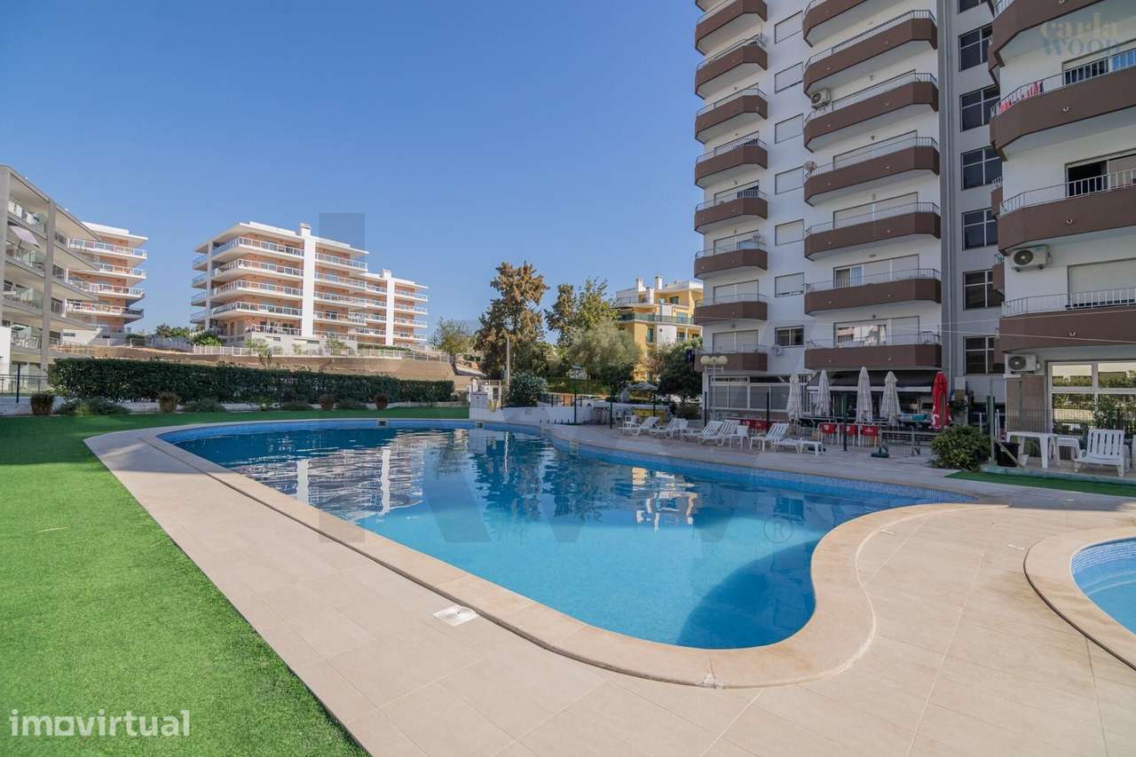 T2 Renovado, com Piscina e Licença de AL, na Segunda Linha da Praia da - Grande imagem: 4/38