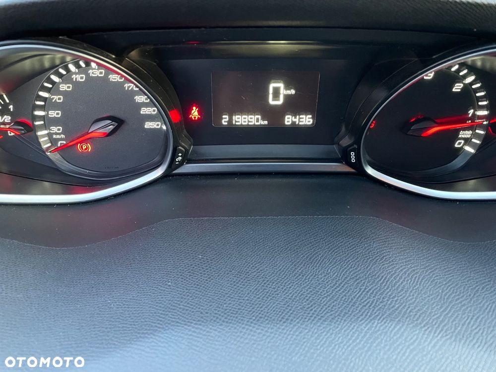 Peugeot 308 BlueHDi 150 Stop & Start Business-Line - 8