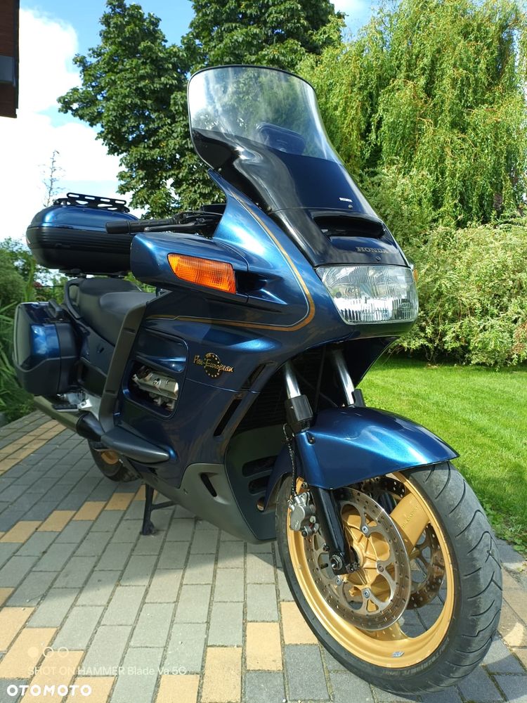 Honda ST - 11