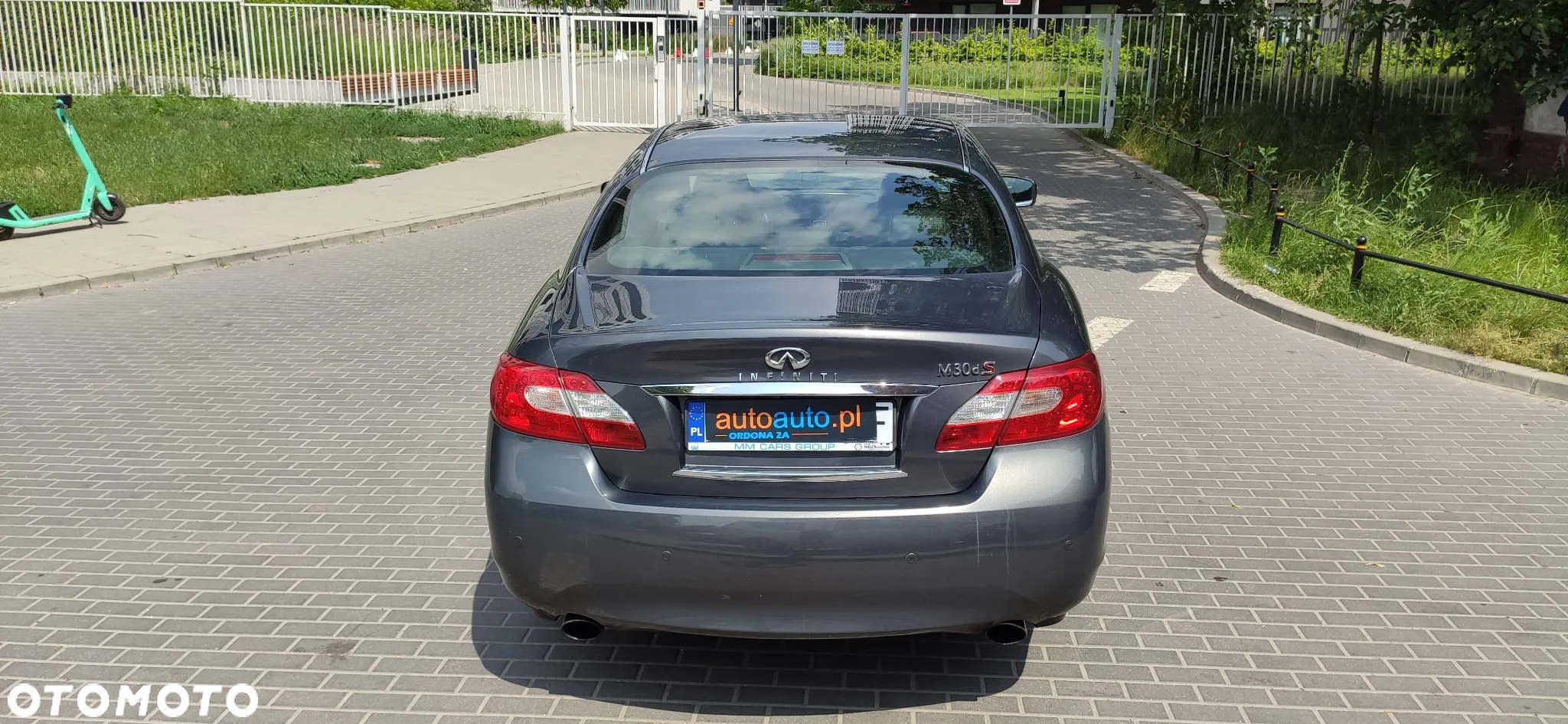 Infiniti M M30d S - 9