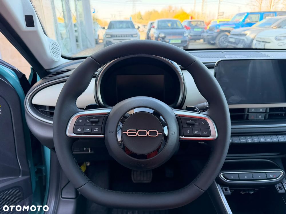 Fiat 600 1.2 Turbo La Prima eDCT - 10