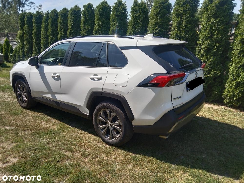 Toyota RAV4 - 3