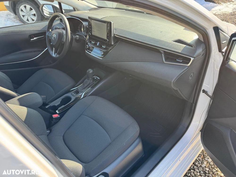 Toyota Corolla 1.8 HSD Business Plus - 23