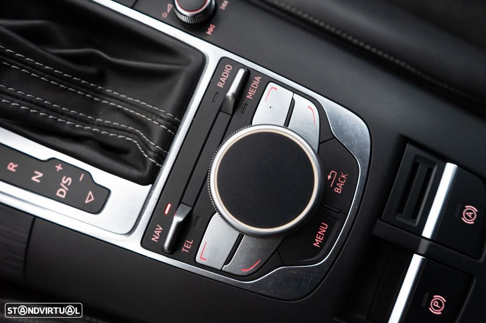 Audi S3 Sportback 2.0 TFSi quattro S tronic - 26