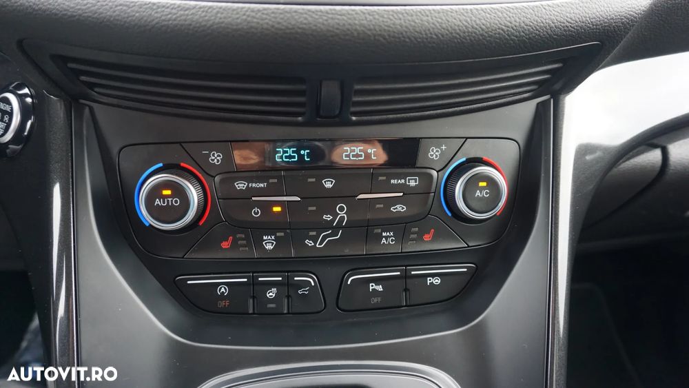 Ford Kuga 1.5 EcoBoost 4x4 Aut. Titanium - 30